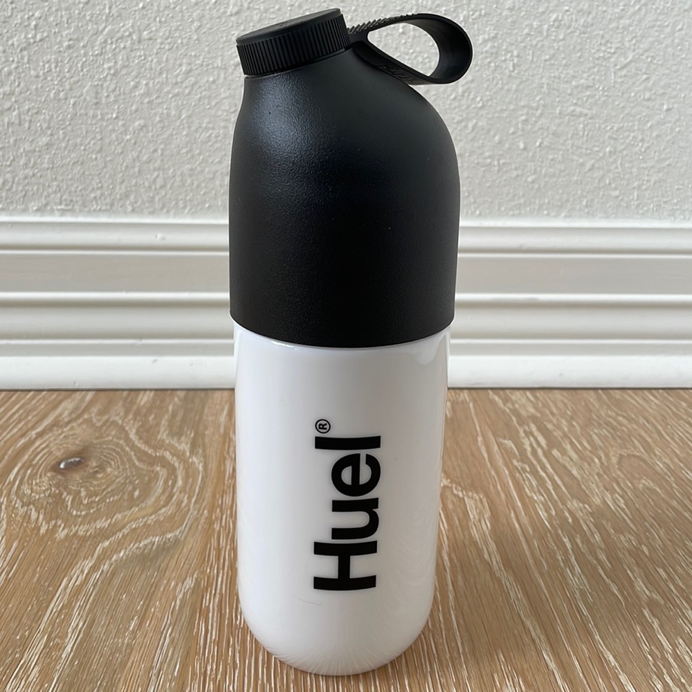 Like New Huel Travel Shaker Water Bottle - 500 ml / 17 fl oz